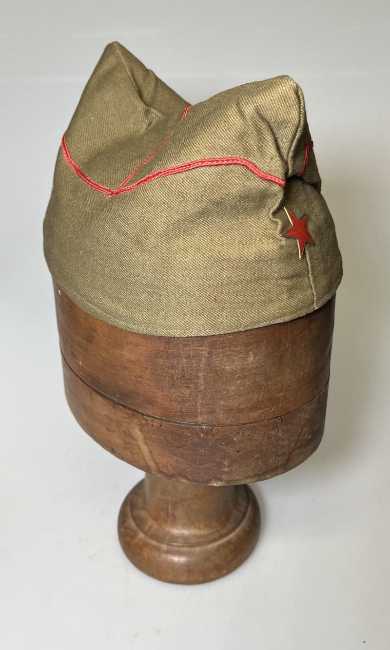 Spanish Civil War, Republican, ‘Isabelino’ Barrack Cap with Red Star Insignia of the Peoples Republic.